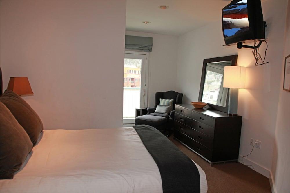 Camel's Garden Hotel photo 18