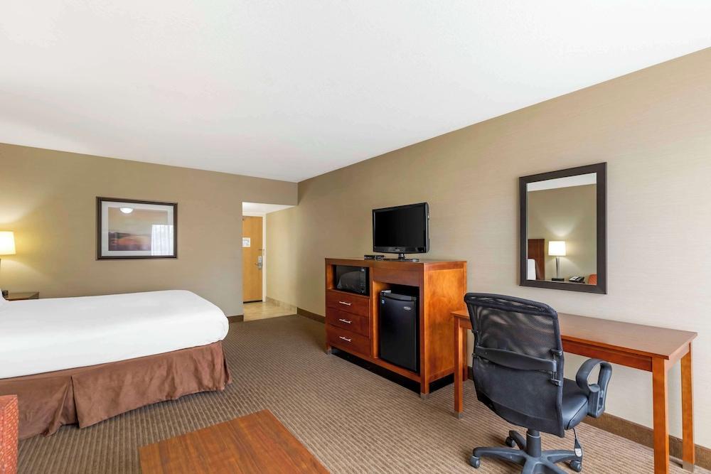 Best Western CottonTree Inn photo 19