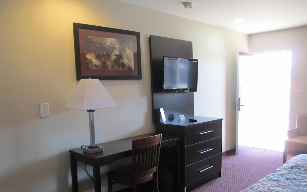 Regal Inn - Chicago O'Hare Airport photo 19