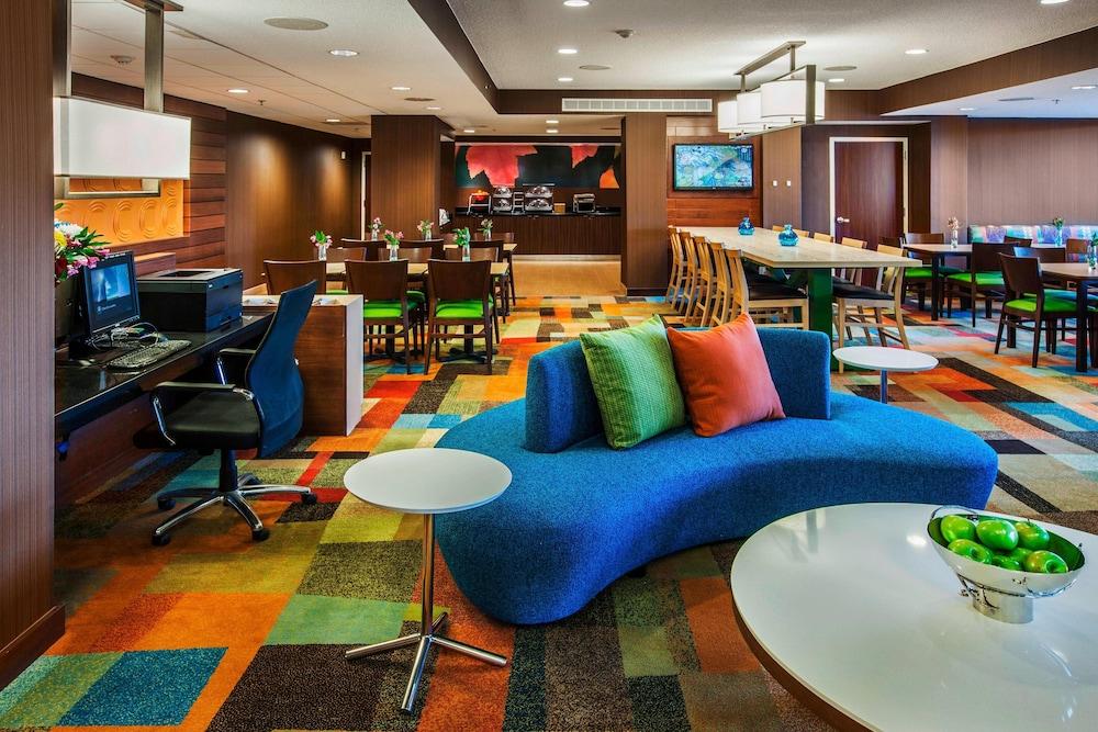 Fairfield Inn by Marriott East Rutherford Meadowlands photo 3