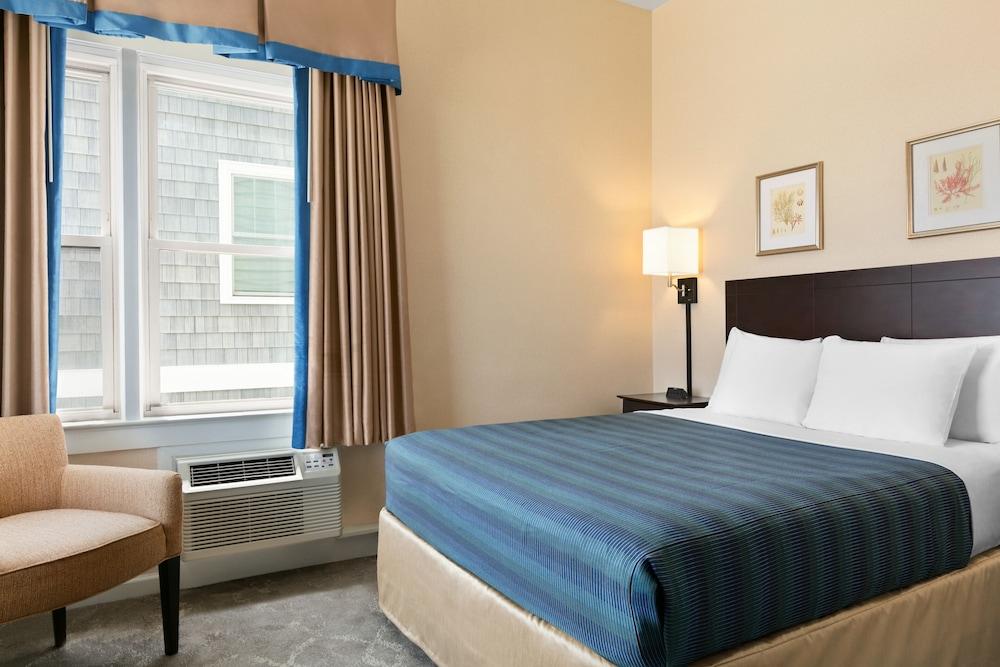 Harrison Hall Hotel photo 36
