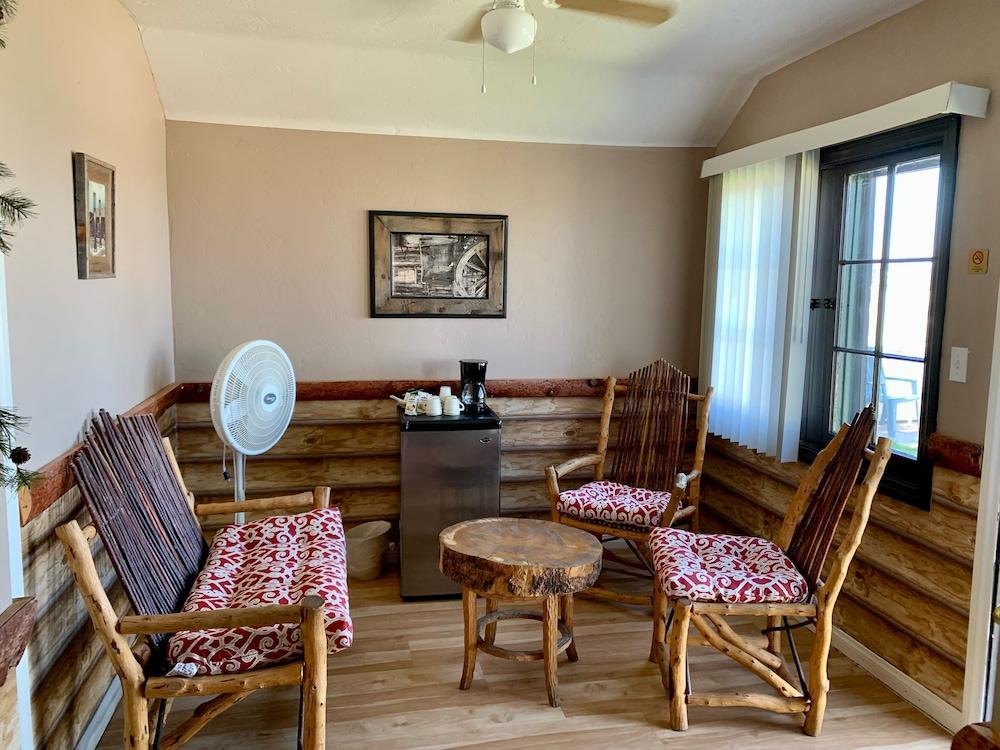 Tioga Lodge At Mono Lake photo 66