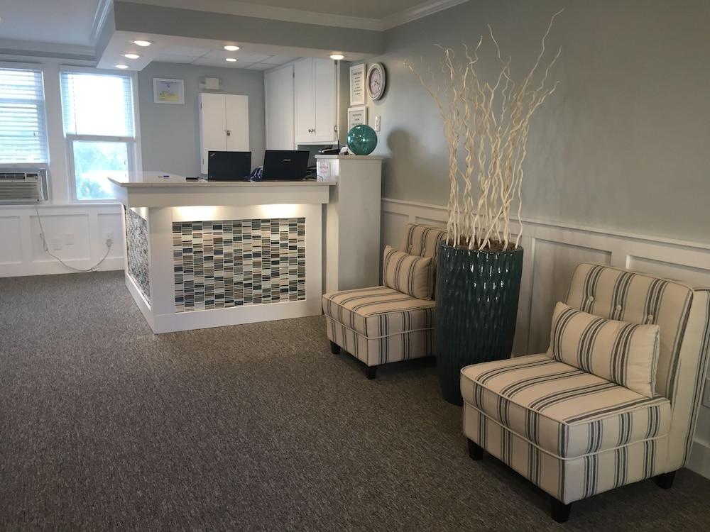 The Wellington Hotel & Suites Oceanblock photo 38