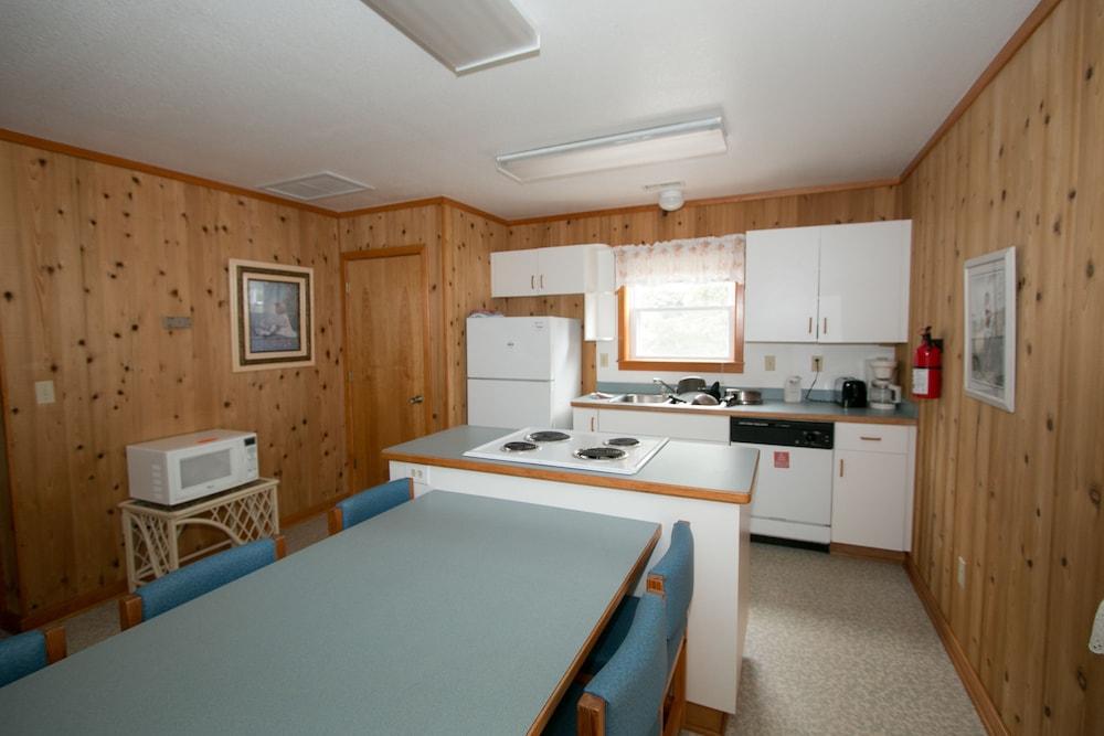 Outer Banks Motel - Village Accommodations photo 31