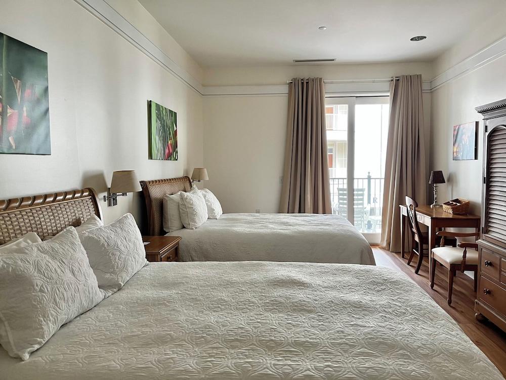 Village Suites Bay Harbor photo 54