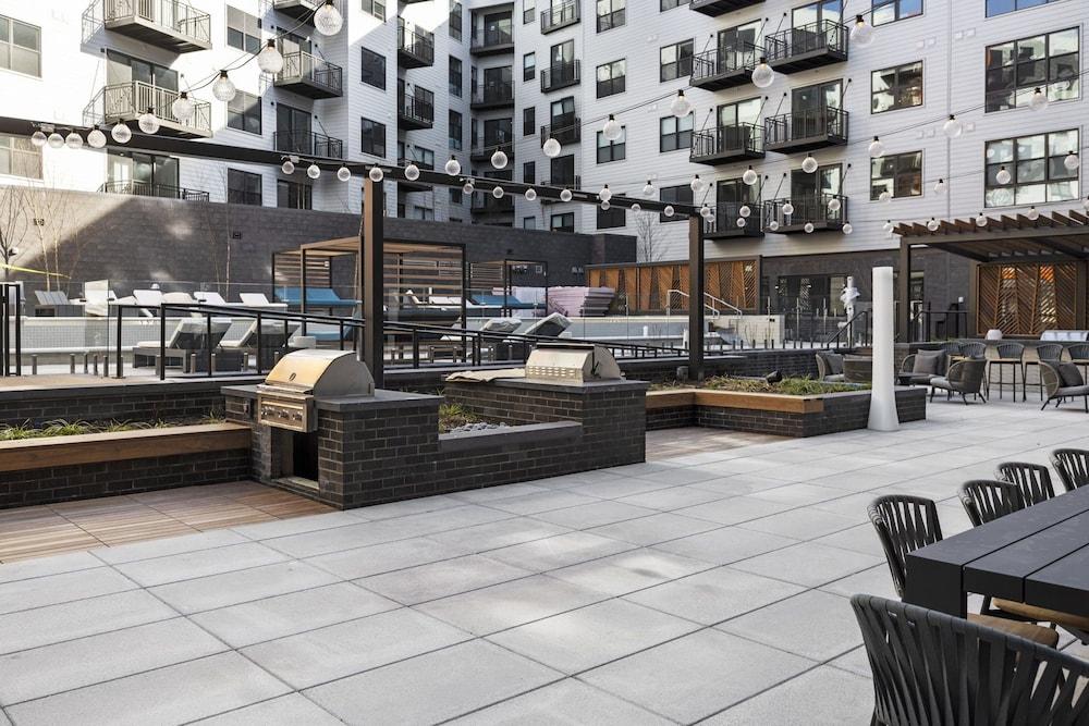 Placemakr Cathedral Heights photo 54
