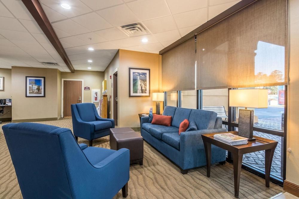 Comfort Suites Panama City Beach photo 48
