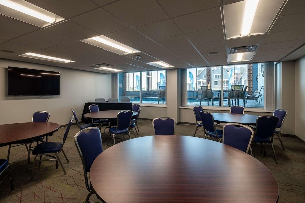 The Harborview on Lake Michigan, Ascend Hotel Collection photo 76