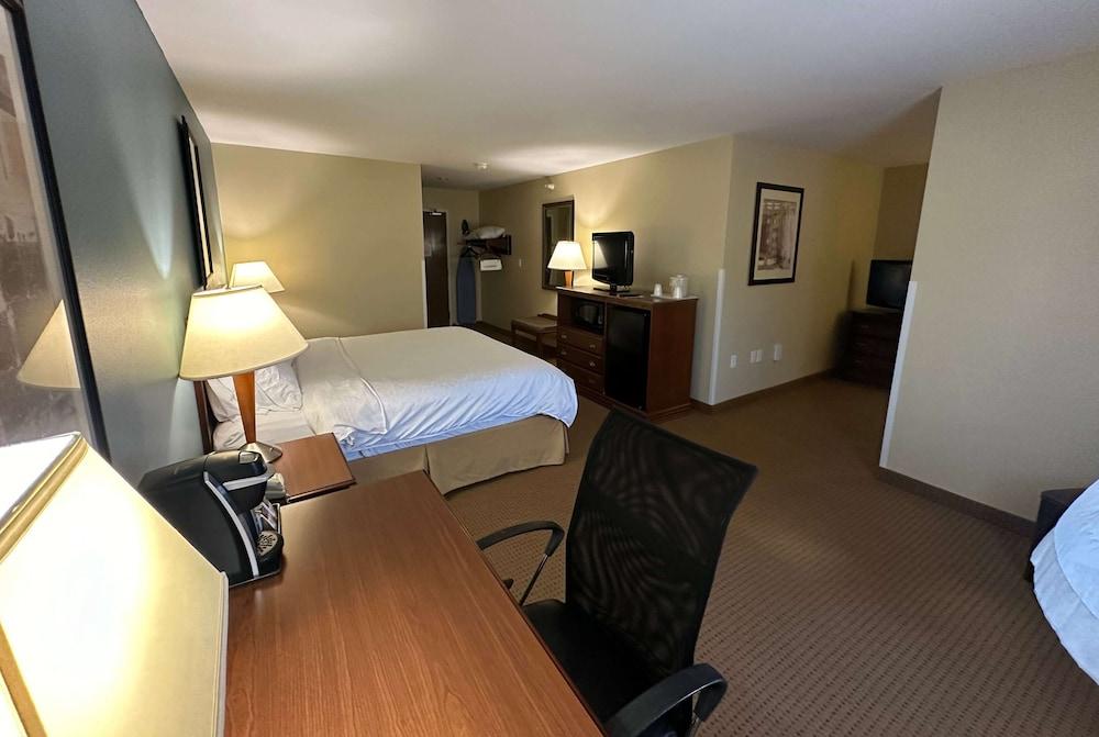 Wingate by Wyndham Newell photo 42
