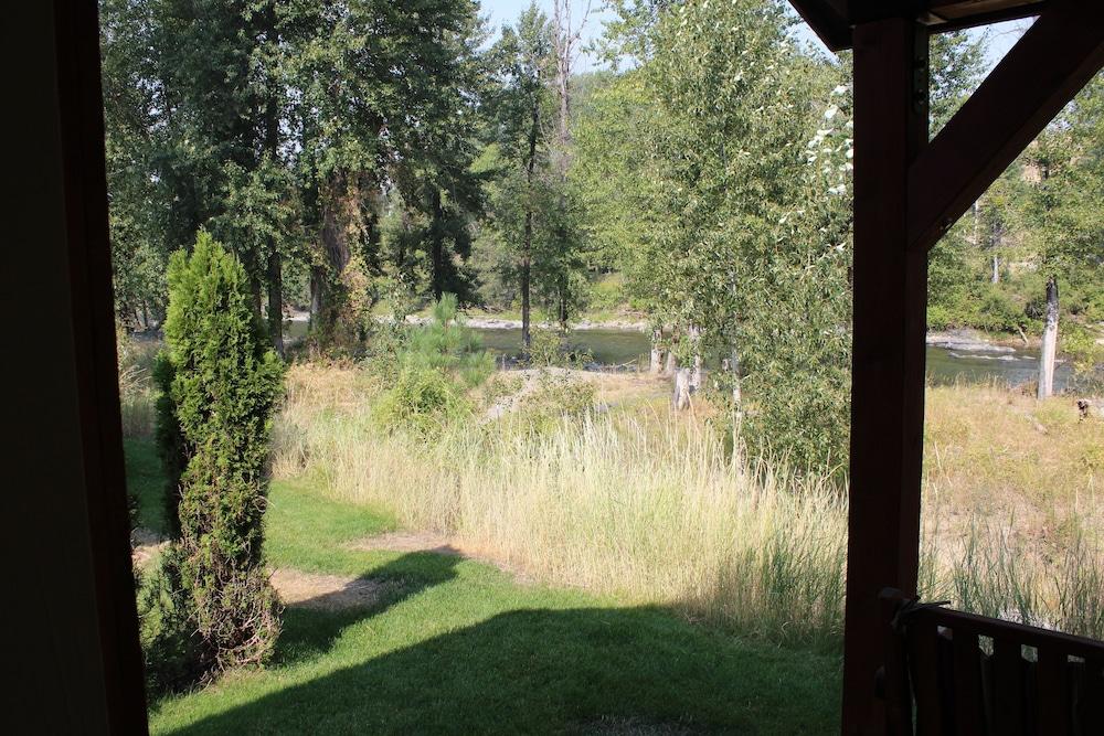 Methow River Lodge & Cabins photo 83