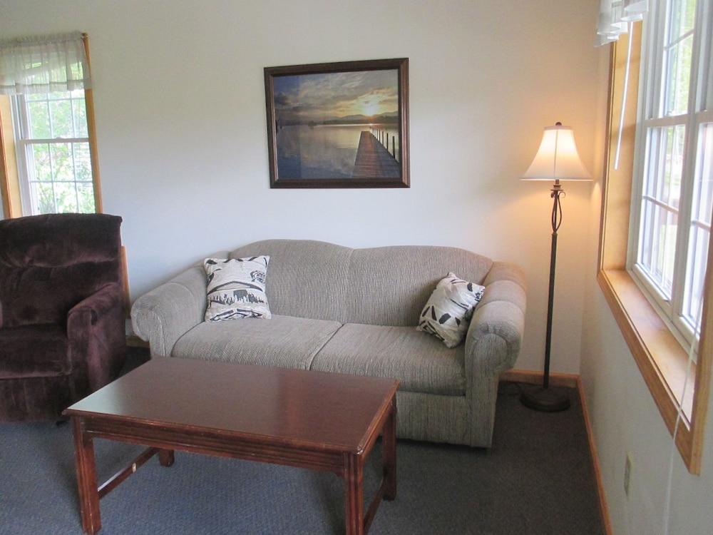 The Blair House photo 65