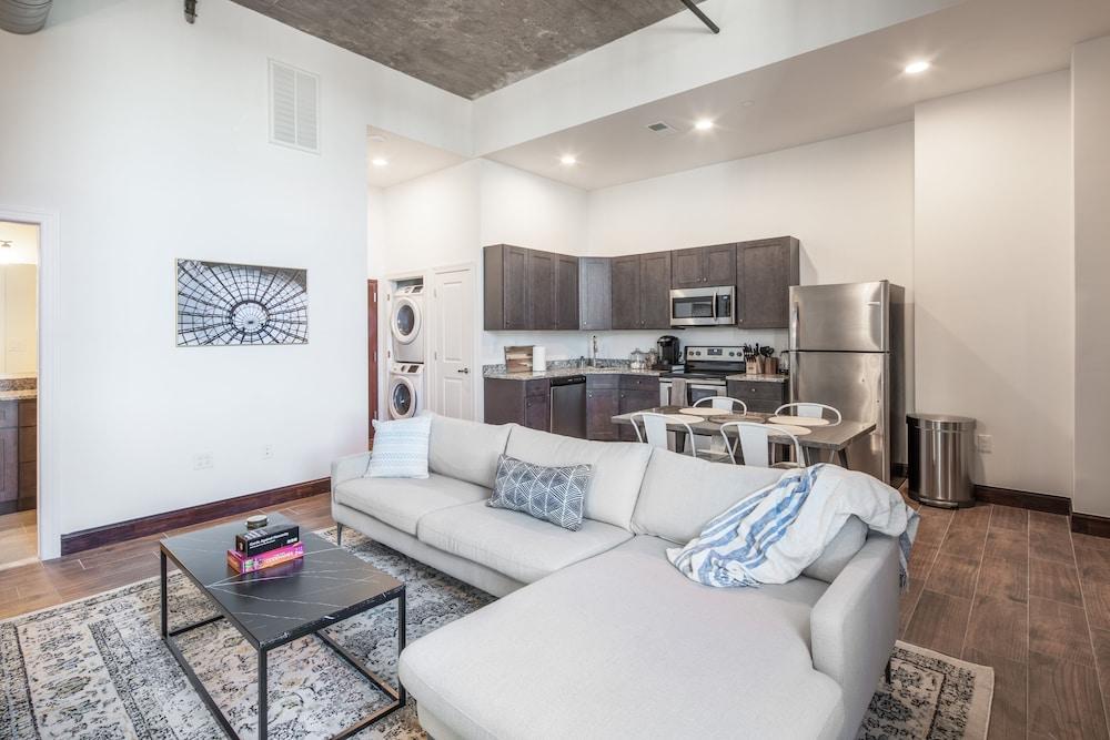 Sosuite at Independence Lofts - Callowhill photo 55