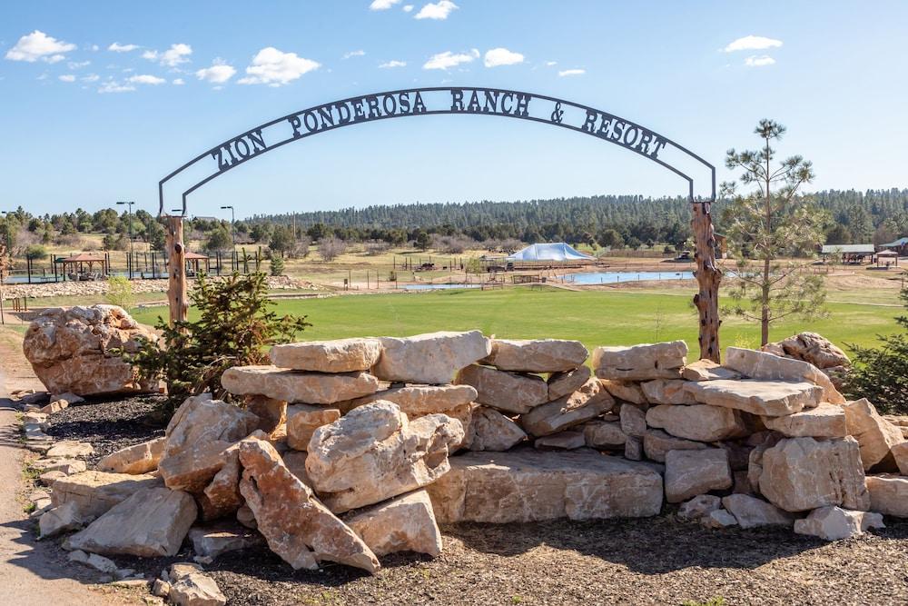 Zion Ponderosa Ranch Resort photo 11