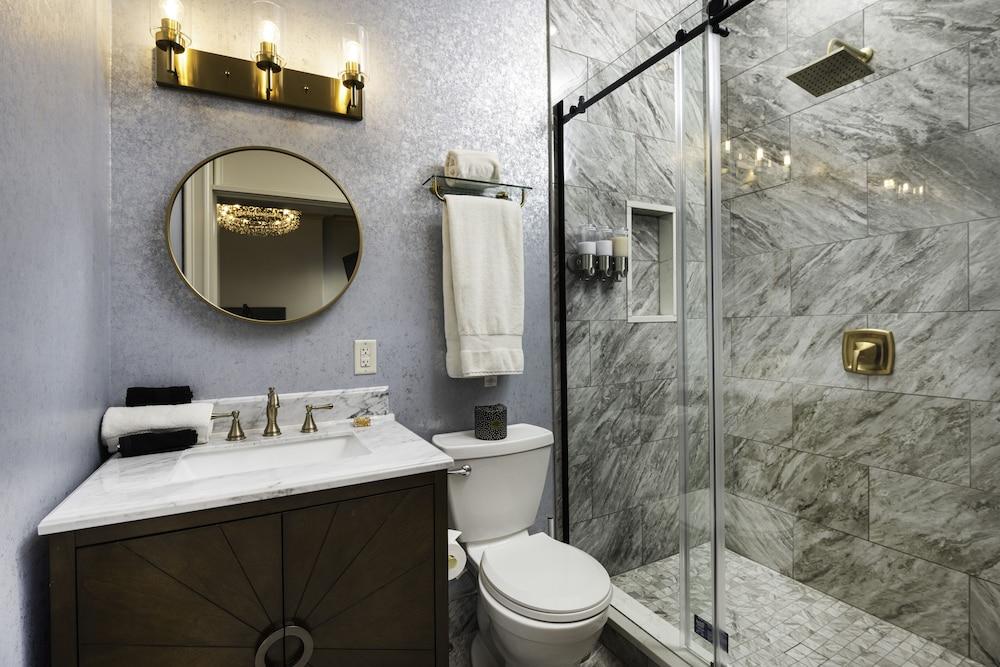 The Edward Hotel photo 37