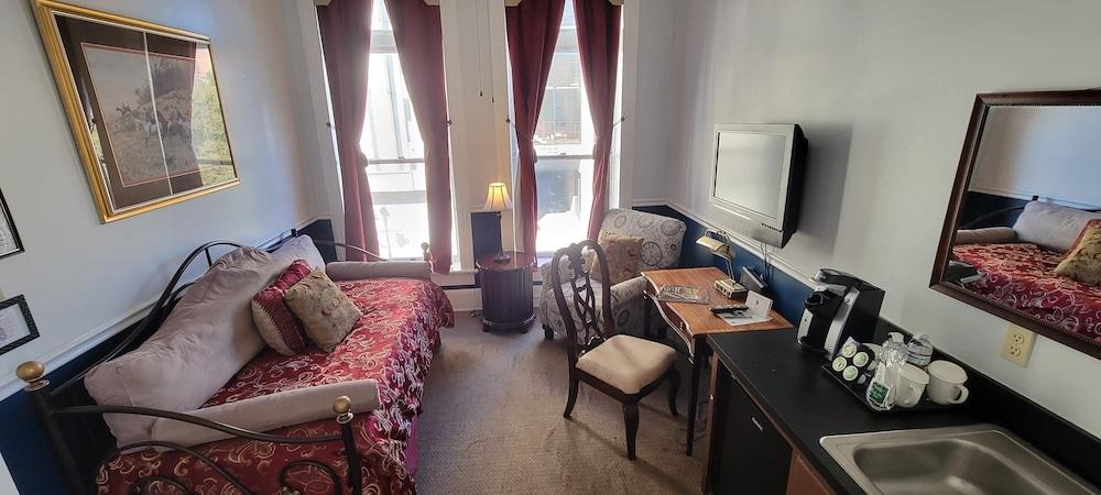 The Biltmore Greensboro Hotel photo 21