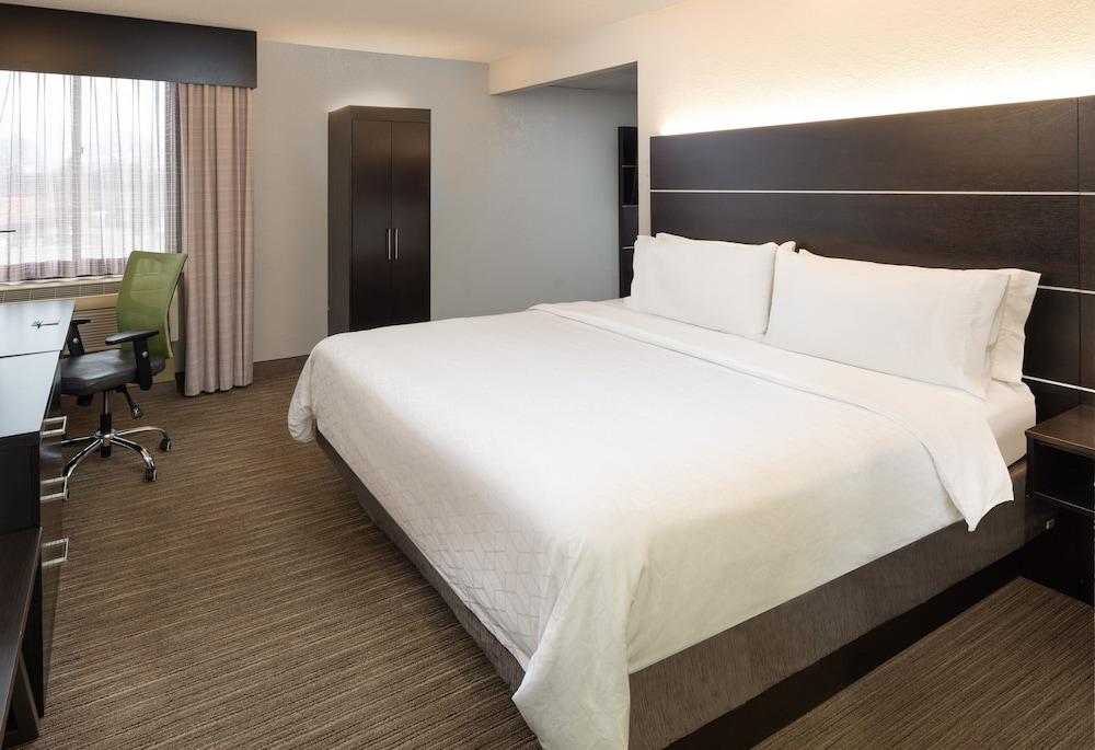 Holiday Inn Express Rochester - Greece by IHG photo 9