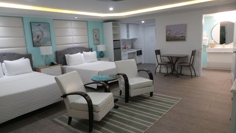 Island House Hotel photo 36