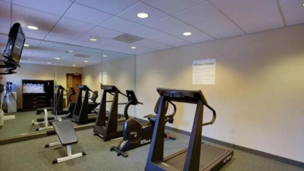 Holiday Inn Express & Suites Columbia-I-20 @ Clemson Rd by IHG photo 21