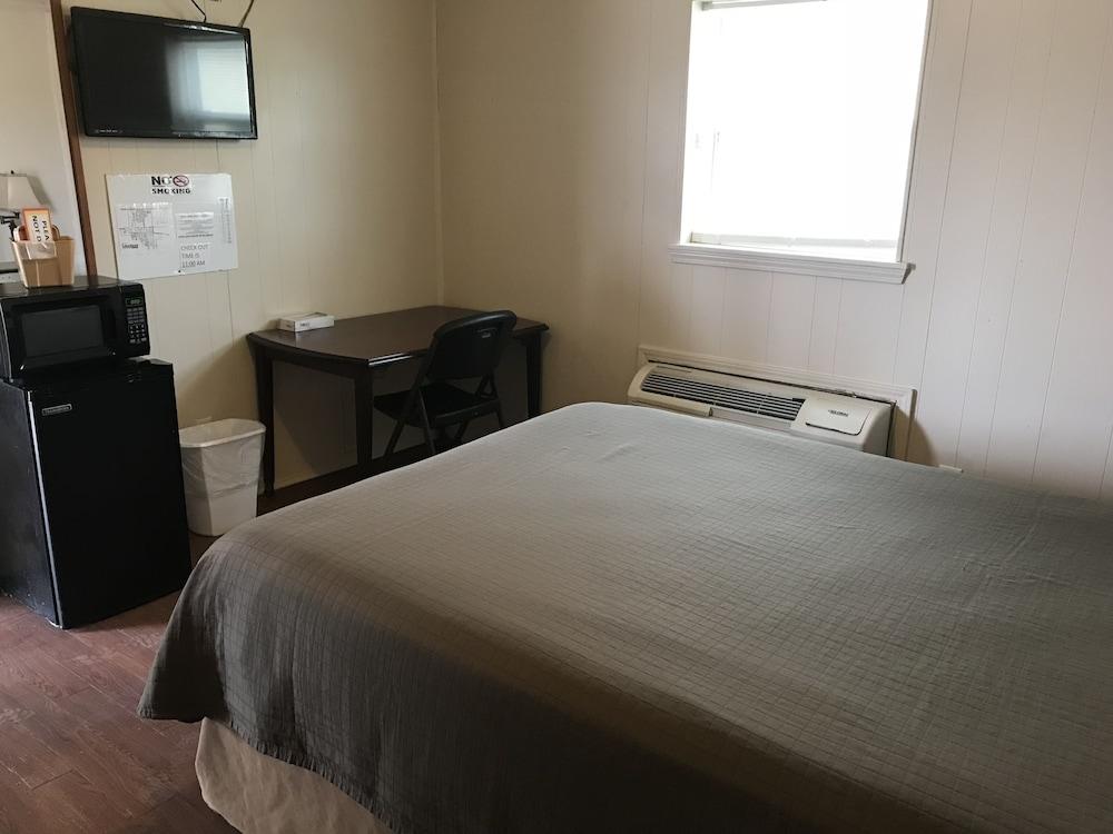 Trend Motel and RV Park photo 19