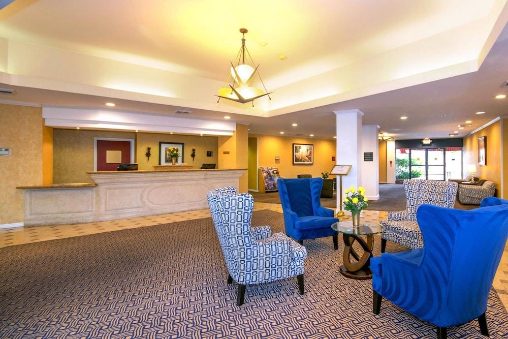 Oakland Airport Executive Hotel photo 46