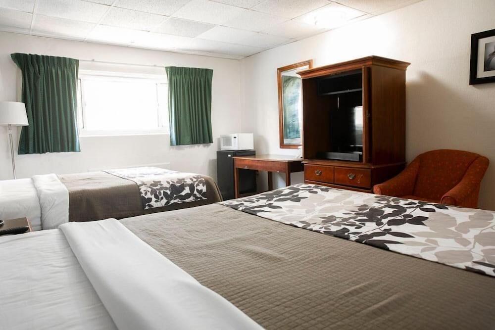 Bedford Motel photo 38