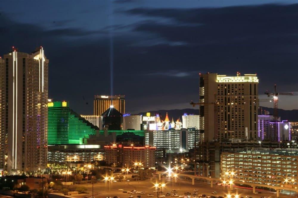 The Platinum Hotel photo 8