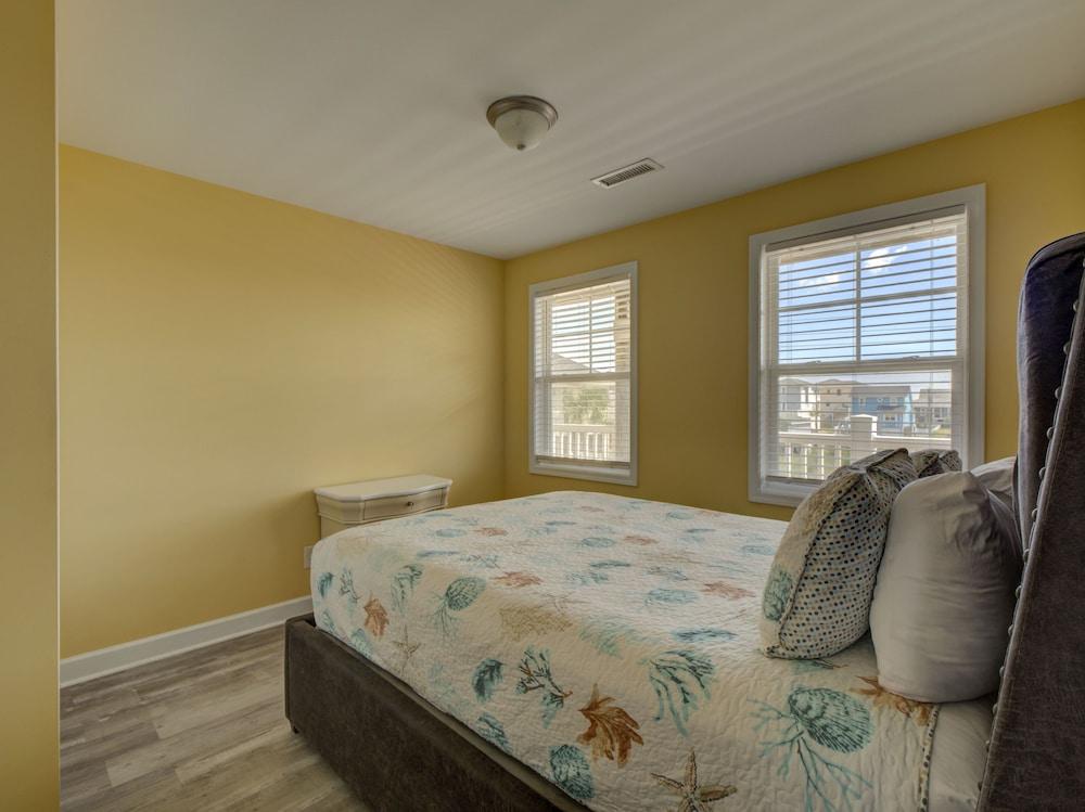 Tiffany's Motel & Condos photo 14