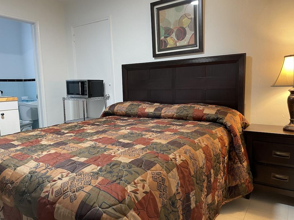 Shell Motel photo 75