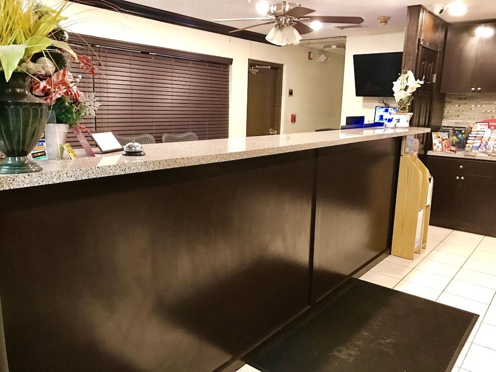 Budget Host Inn photo 3