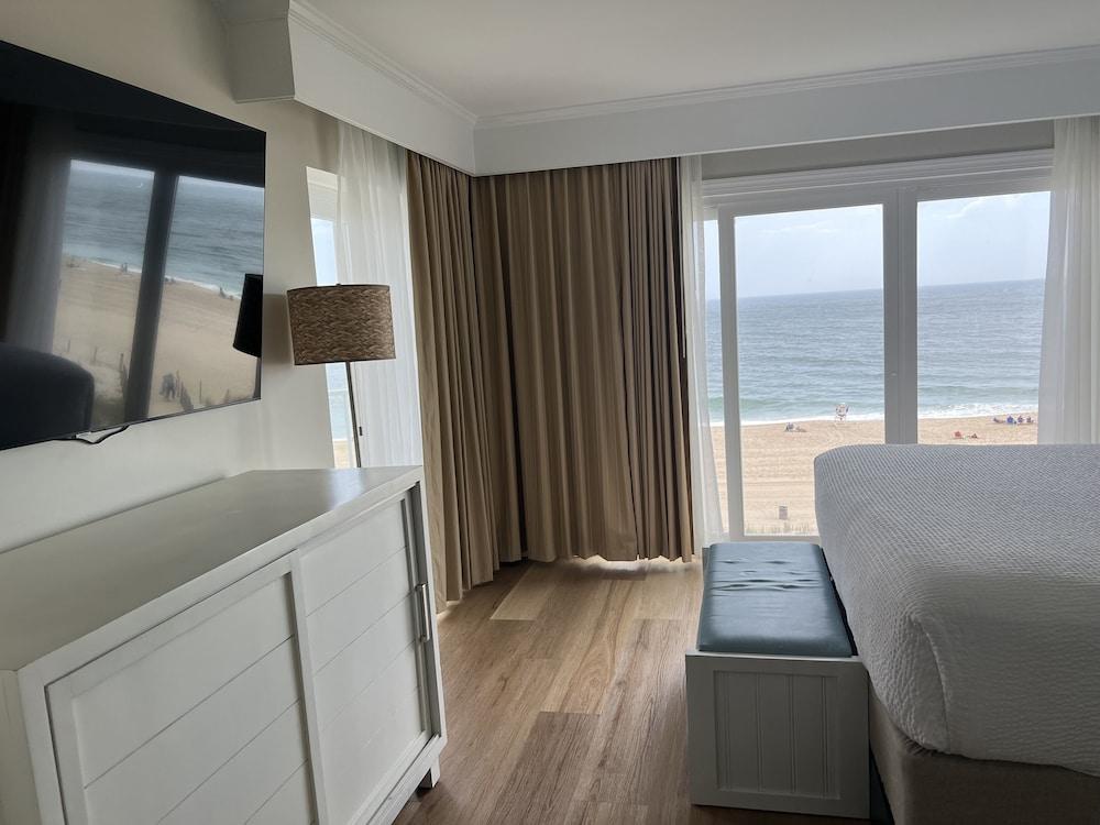 Princess Royale Oceanfront Resort photo 18