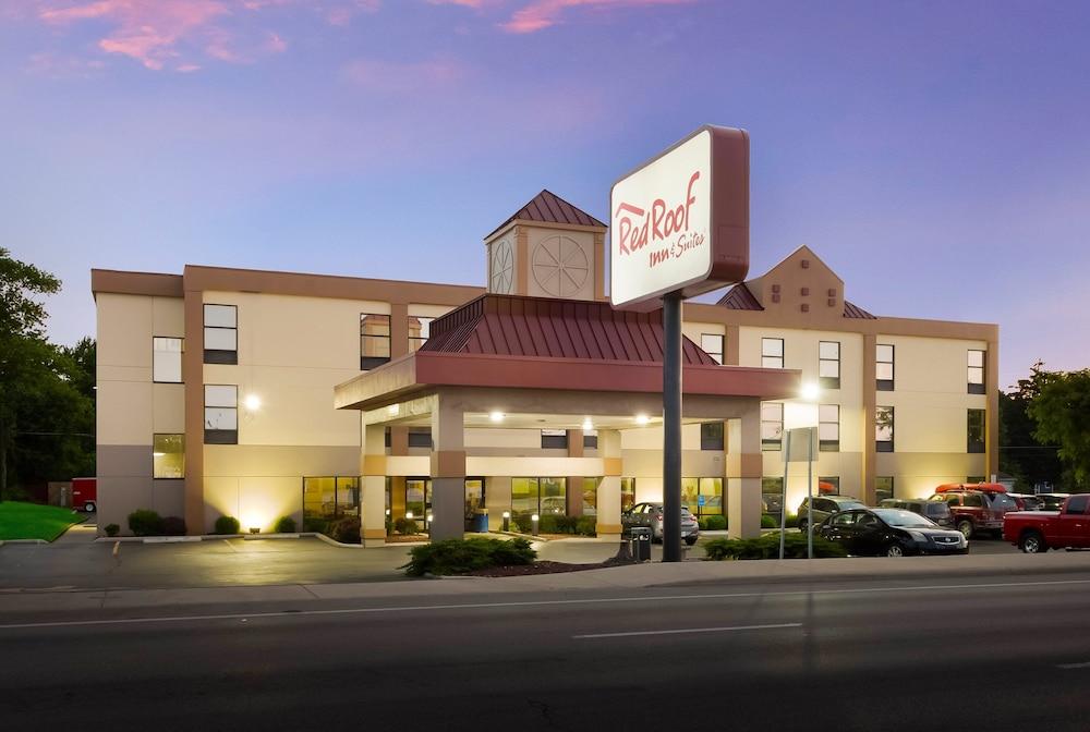 Red Roof Inn & Suites Columbus - West Broad photo 21