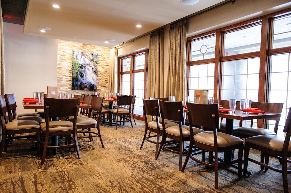 DoubleTree Suites by Hilton Hotel Mt. Laurel photo 51