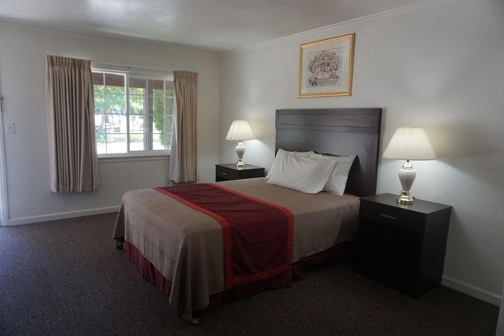 Blue Gum Motel photo 10