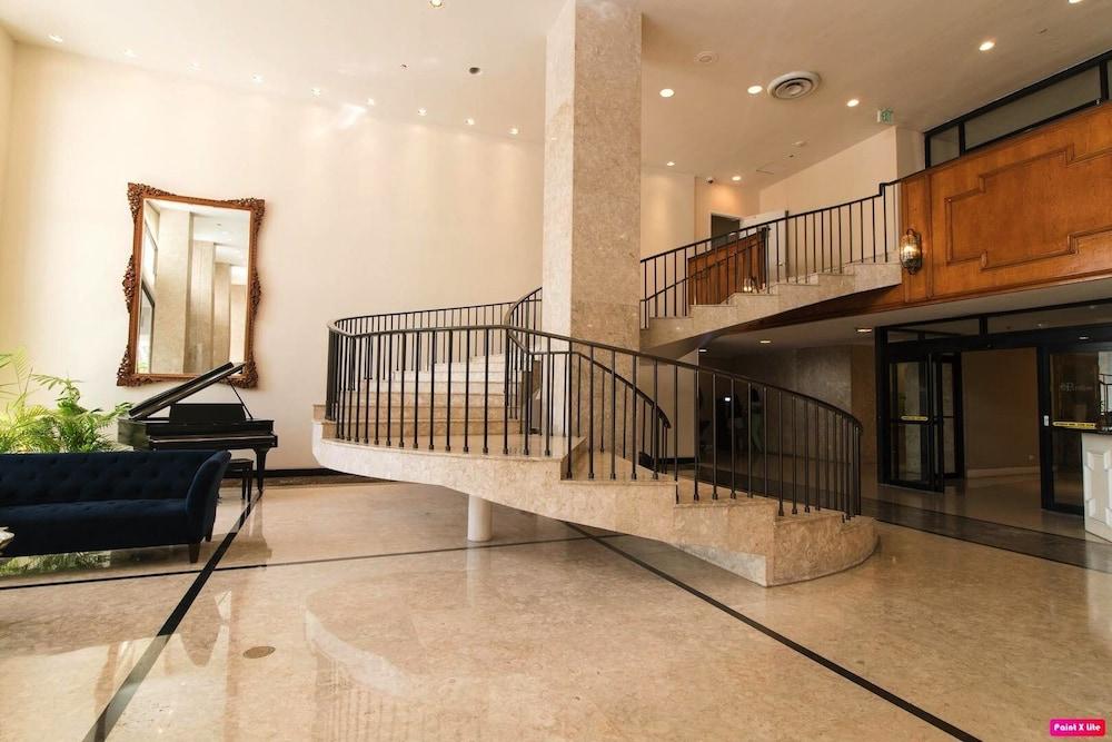 Ocean Grand Residences photo 27