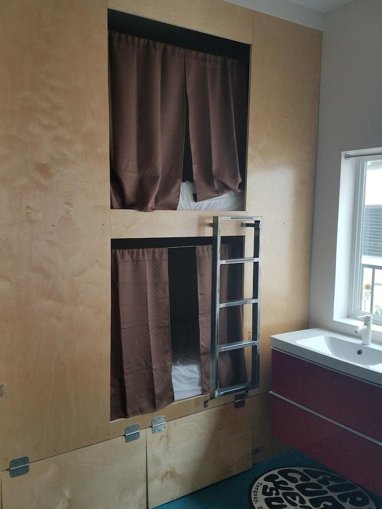 House of Trestles - Hostel photo 6