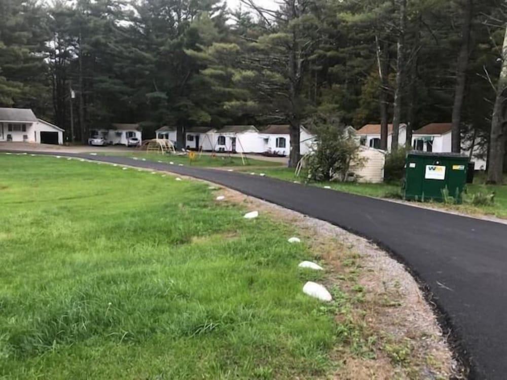 Catskill Motor Court Motel photo 31