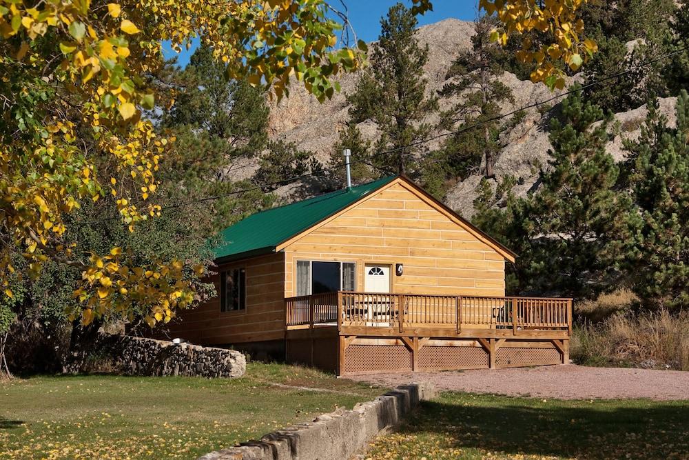 Rock Crest Lodge And Cabins photo 28