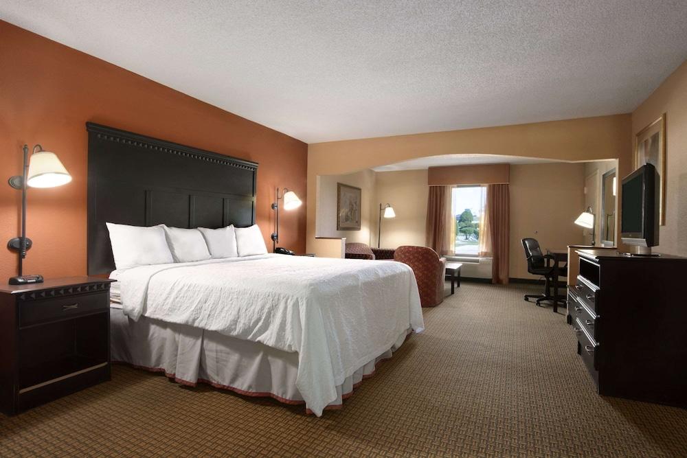 Days Inn by Wyndham Longview South photo 4