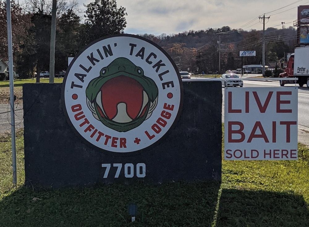 Talkin Tackle Outfitter and Lodge photo 5