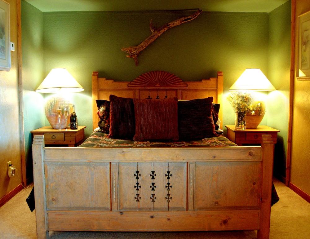 Adobe Village Inn photo 18
