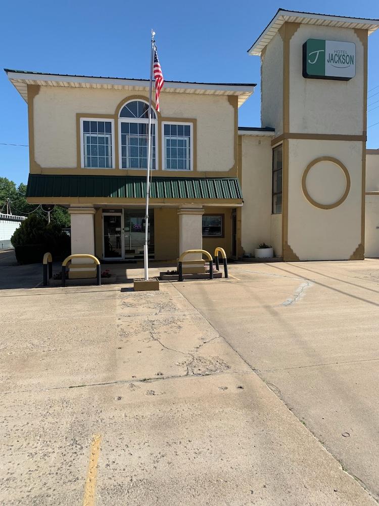 Hotel Jackson — hotel in Macomb