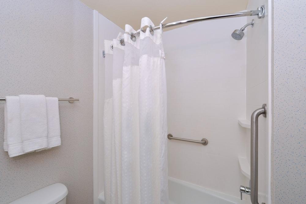 Holiday Inn Express & Suites Abilene by IHG photo 30