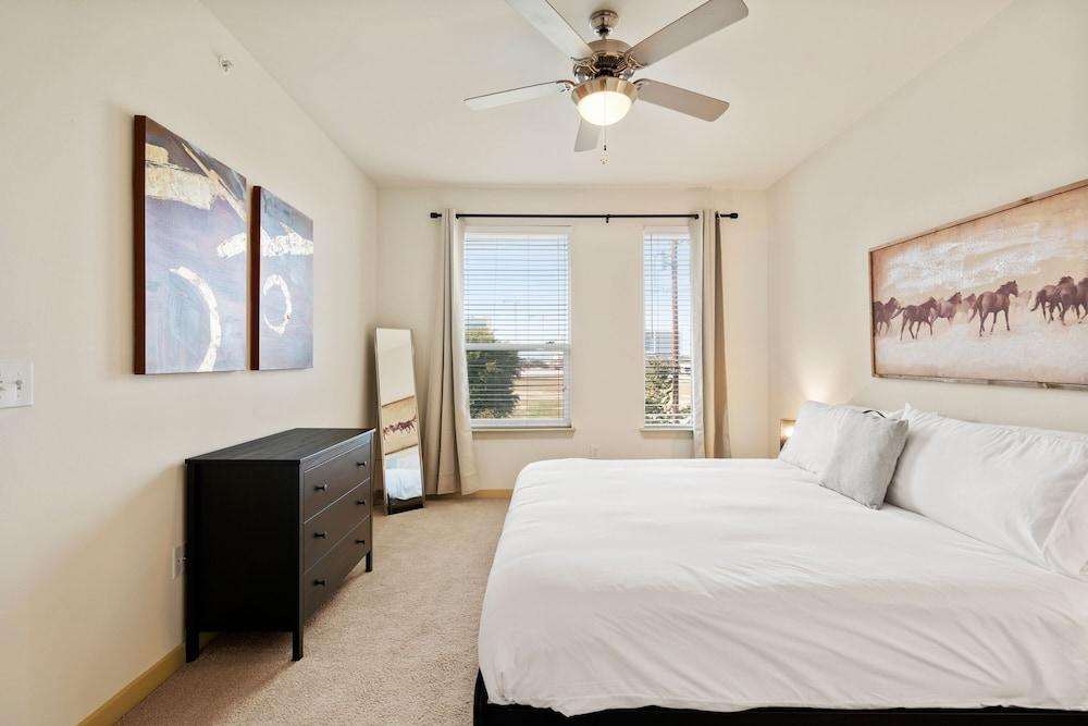 Kasa Love Field-Medical District Dallas photo 46