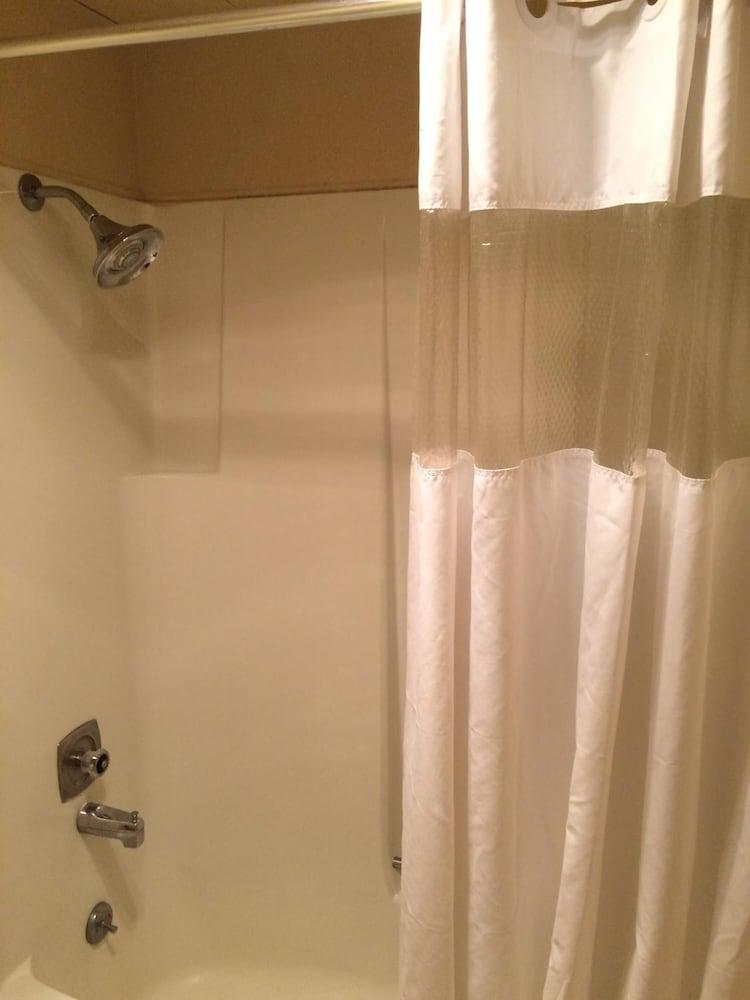 Budget Motel photo 23