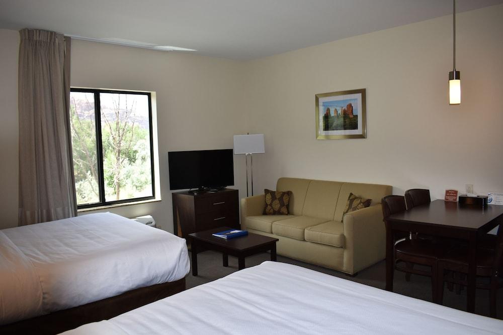 MainStay Suites Moab near Arches National Park photo 22