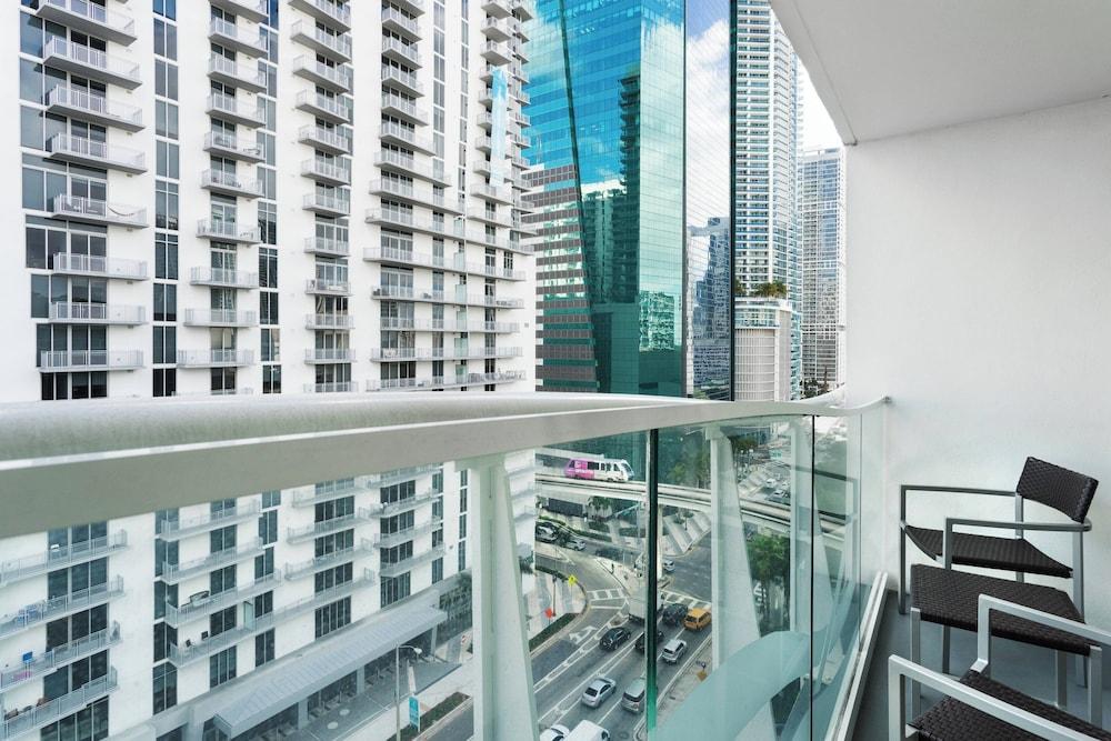 Courtyard by Marriott Miami Downtown photo 32