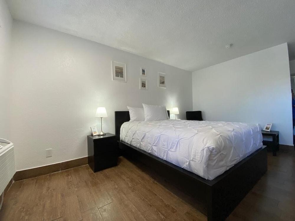 Ocotillo Apartments & Hotel photo 20