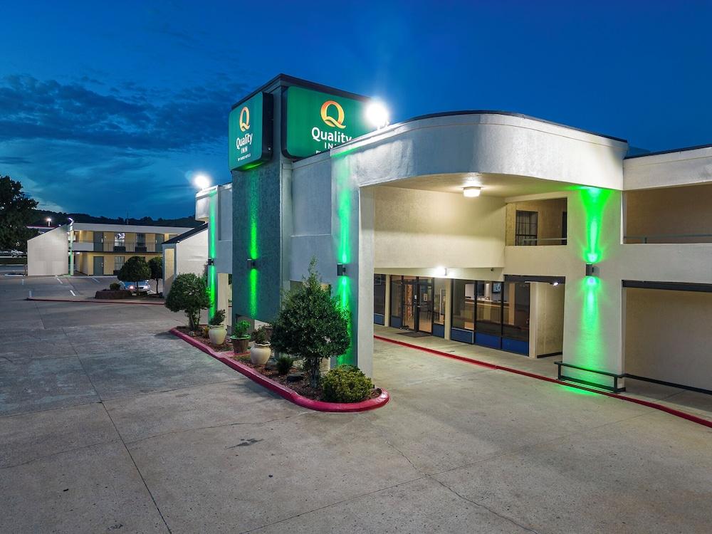 Quality Inn photo 38