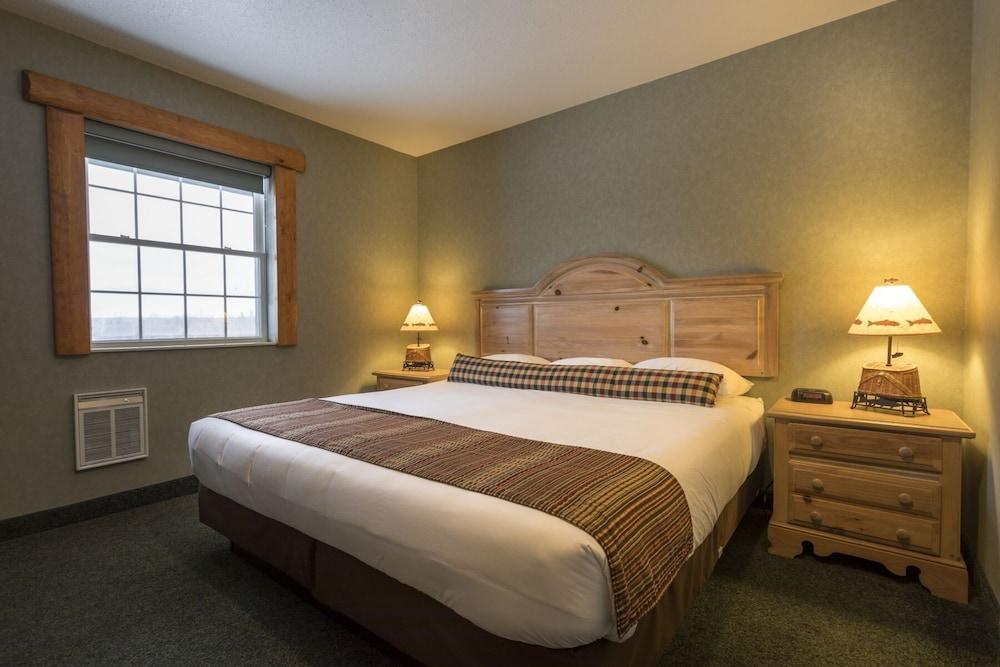 Crooked River Lodge photo 13
