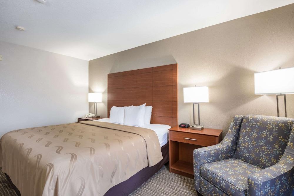 Quality Inn & Suites Lodi I-90 photo 40